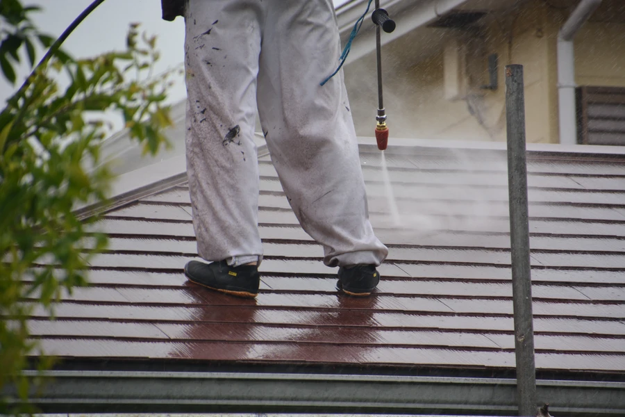 Why Roof Cleaning Is Essential For Home Curb Appeal in Miami, FL